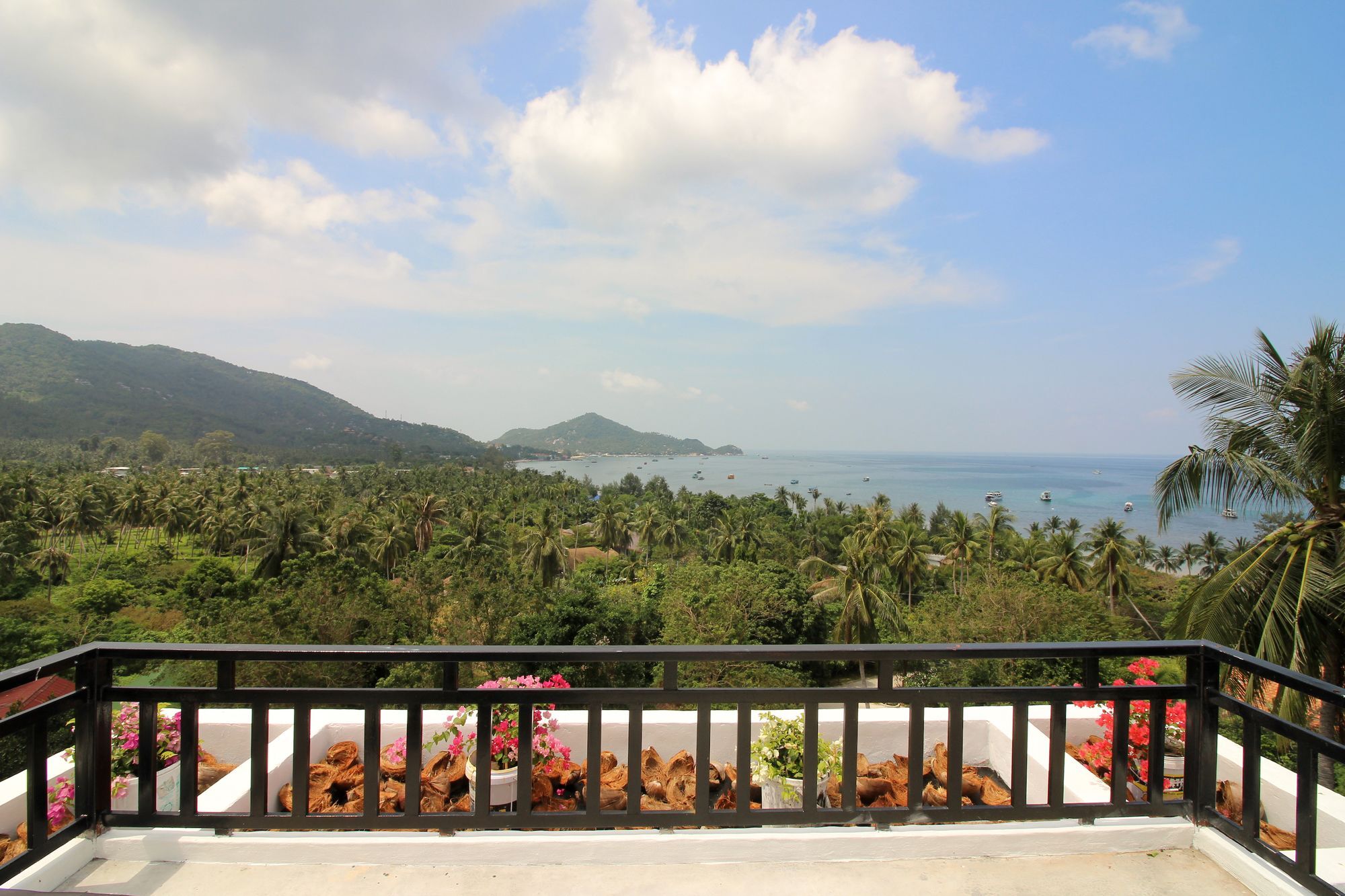 Sairee Seaview Hotel Koh Tao Eksteriør billede